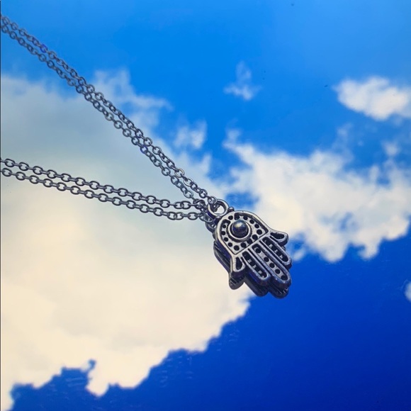 handmade evil eye hand necklace!! - Picture 3 of 3